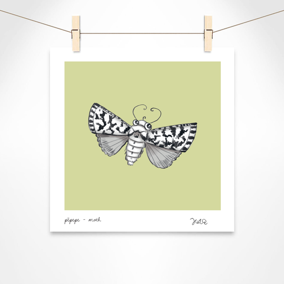 Pēpepe - Moth [Art Print]
